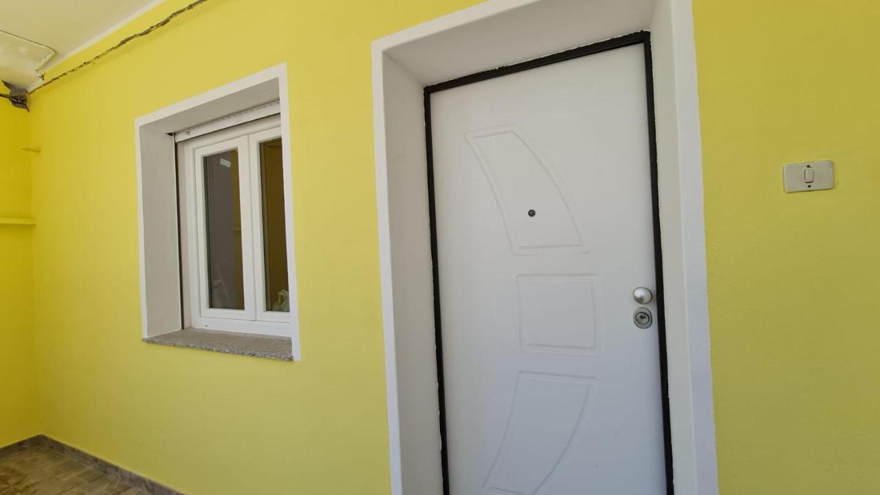 Il Nido Apartamento Iglesias Exterior foto